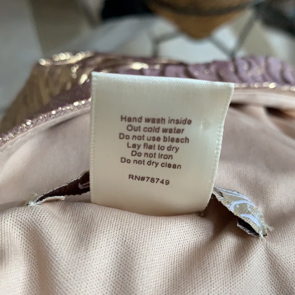 GOLDEN. ROSEz, USED.  in excellent condition. - Picture 11 of 15